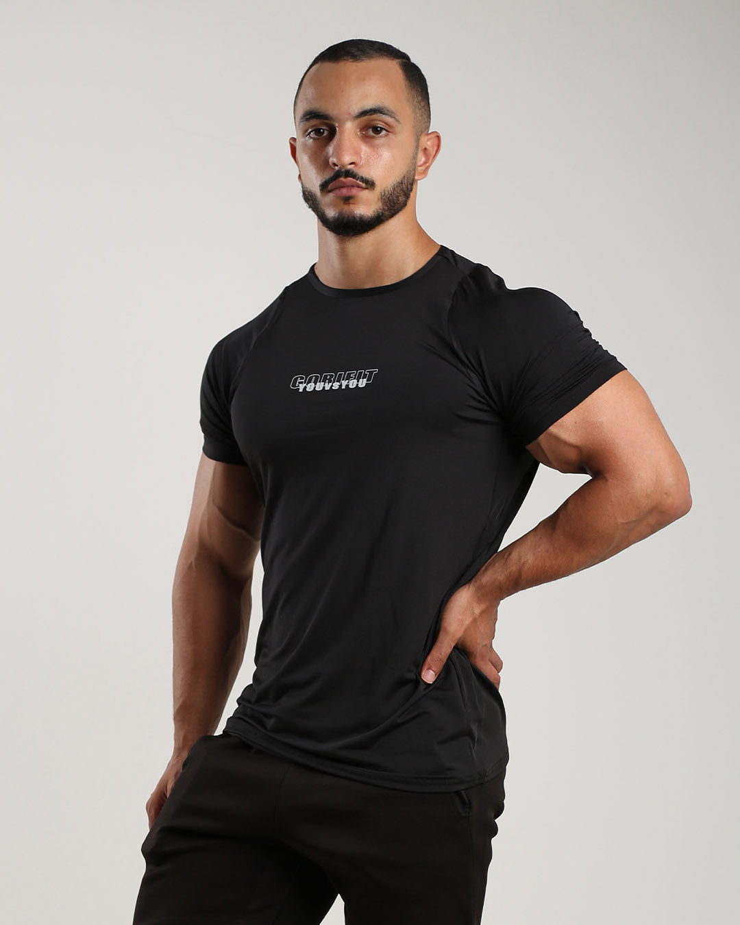 FIT CORE BLACK SHIRT