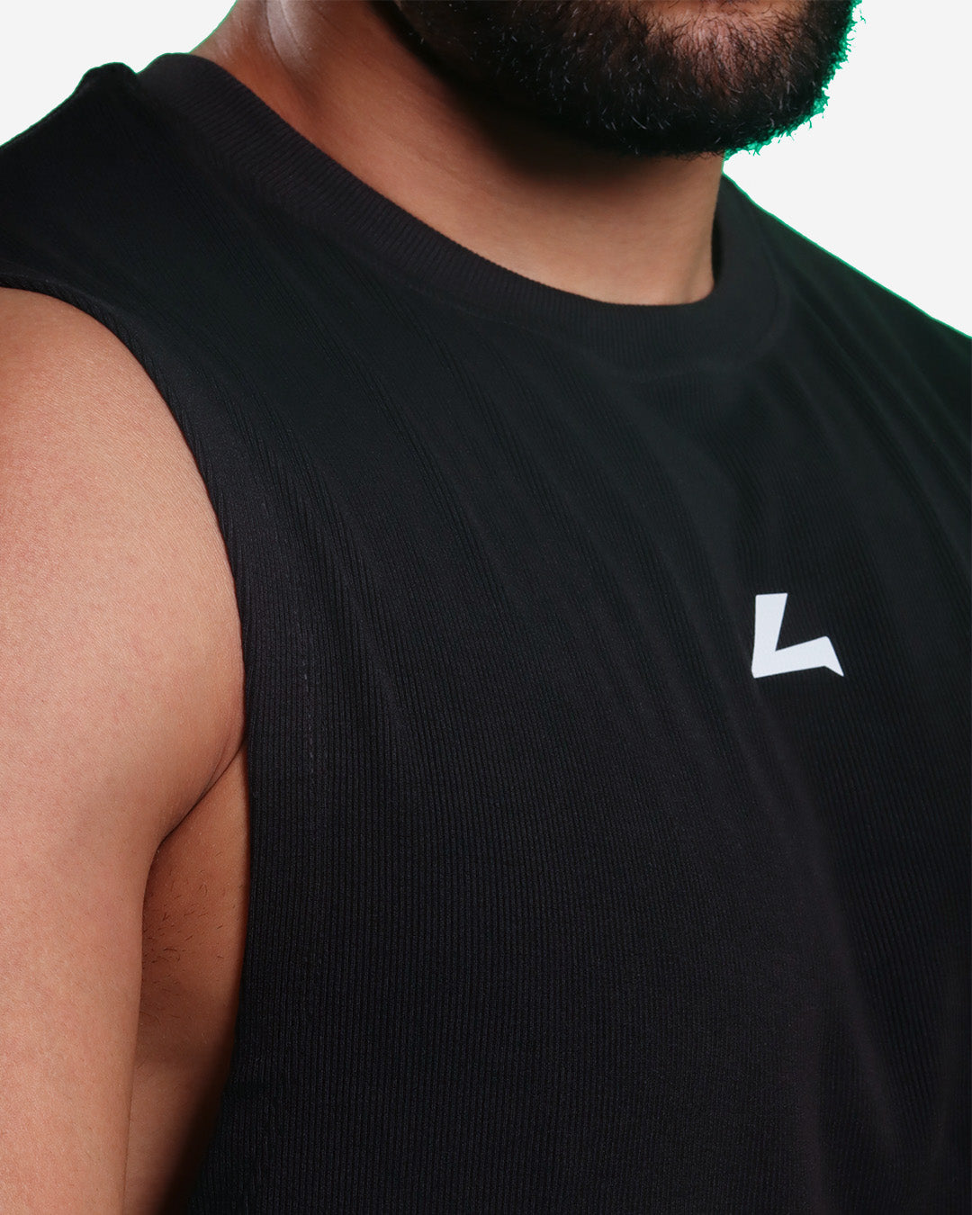 BLACK RIBTECH SLEEVELESS