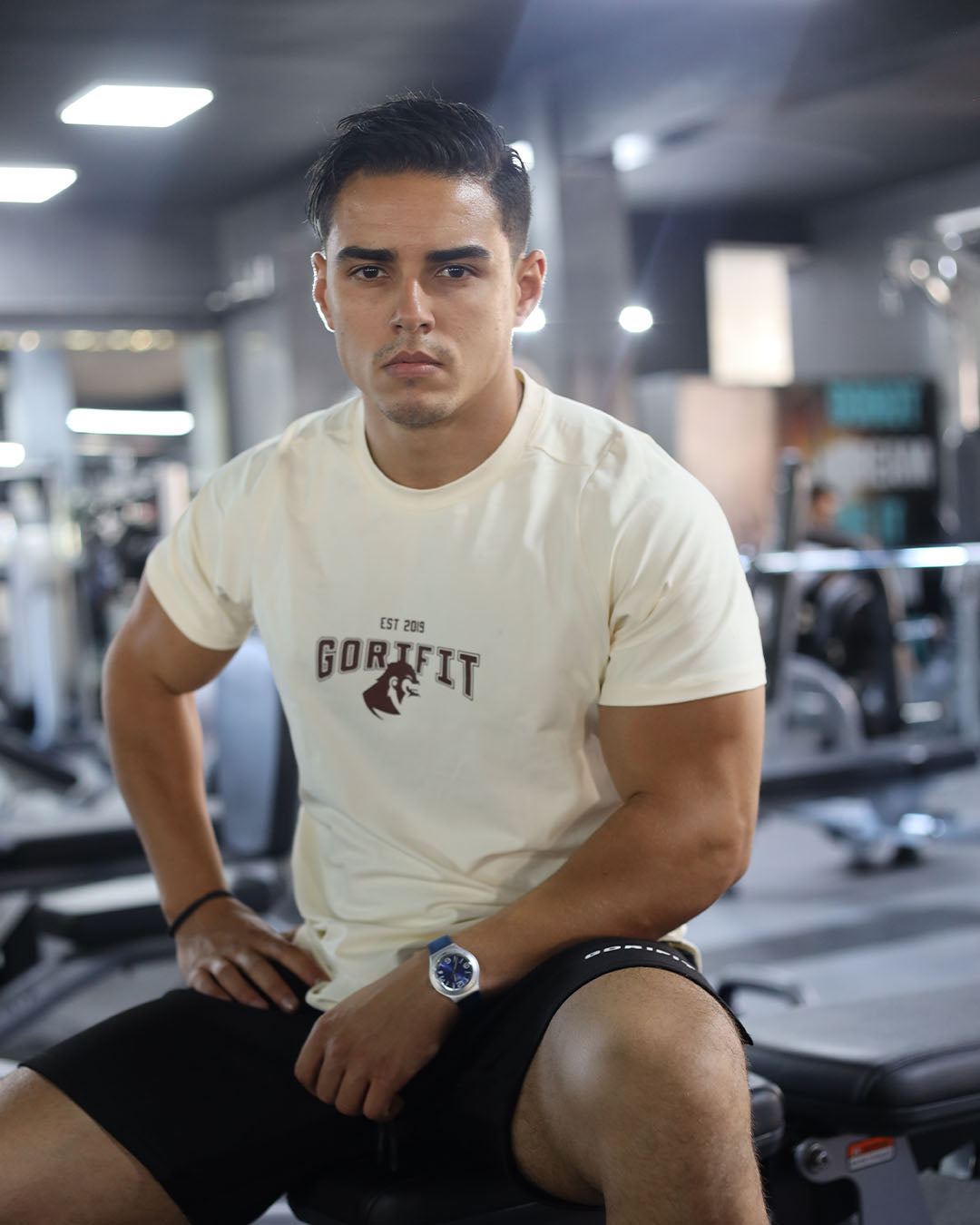 crème shirt